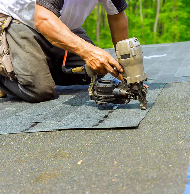 Trusted Cedar Shingle Replacement Experts Serving Carpentersville, IL