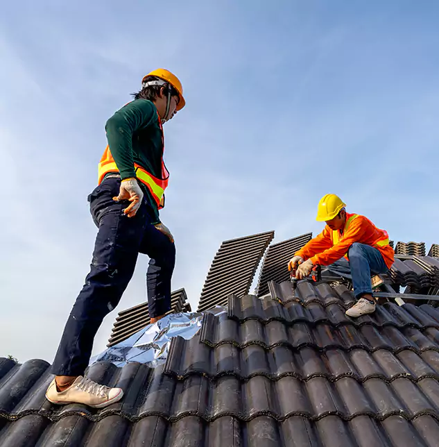 Certified Wind Storm Roof Repair Experts: Defending Properties Across Carpentersville, IL