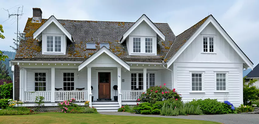 Professional Roofing and Siding Services in Carpentersville, IL