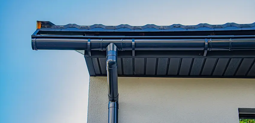 Professional Soffits and Fascia Replacement Services in Carpentersville, IL