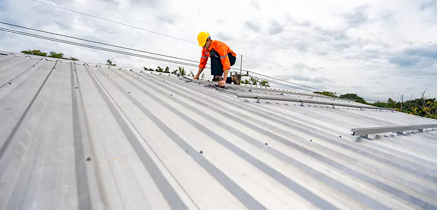 Metal Roof Repairs in Carpentersville