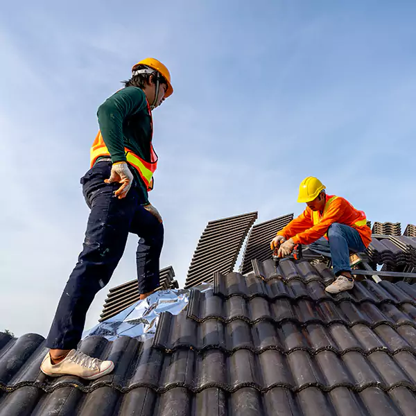 Why Carpentersville, IL Property Owners Trust Carpentersville Roofing Pros for Emergency Roof Repair?